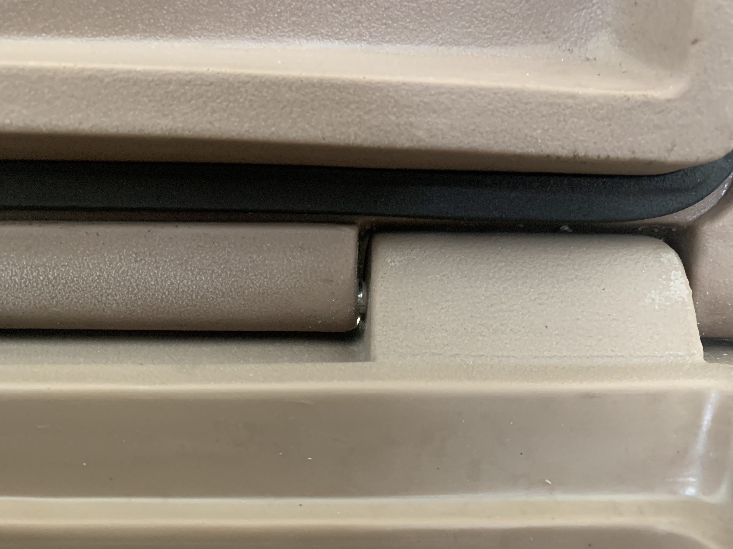 "UNBREAKABLE" LID HINGES MOULDED INTO BOX BODY WITH STAINLESS STEEL PINS